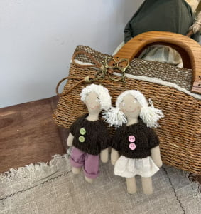 Little Princess/Little Prince Pair Bag Charms detail