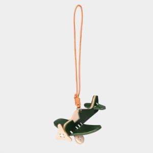 Airplane Pendant Genuine Leather detail